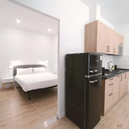 Apartamento La Brava By Gaiarooms