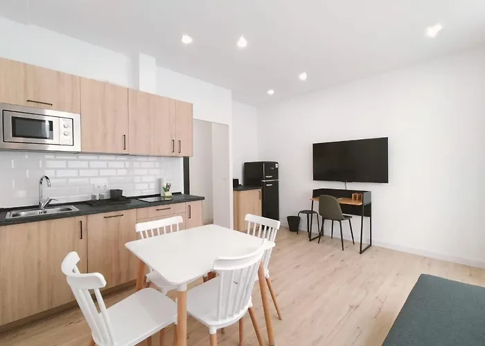 Apartamento La Brava By Gaiarooms